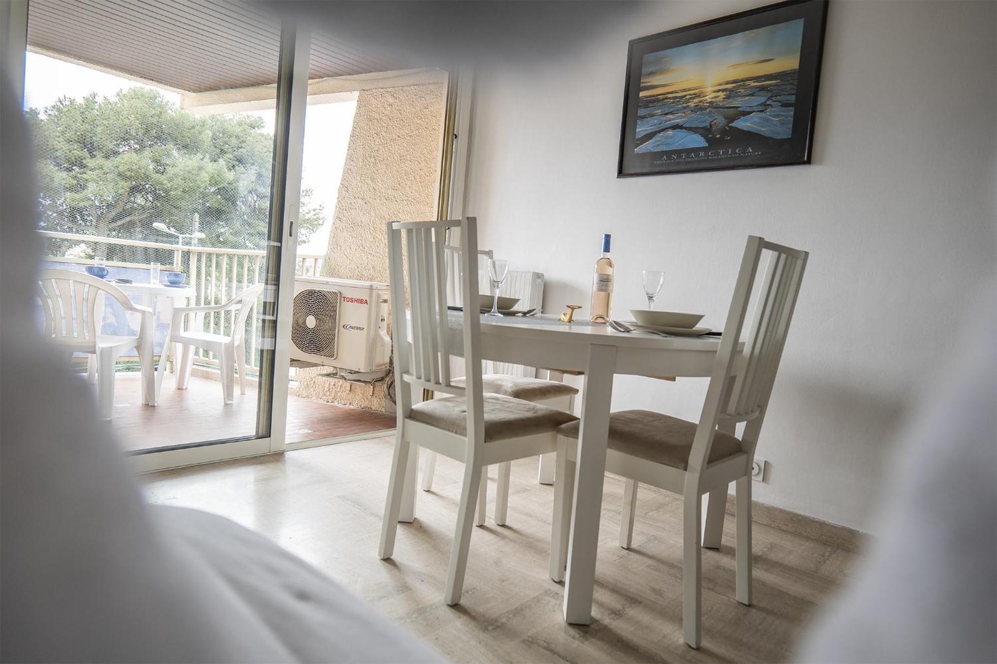 Maresol Apartment Кан сюр Мер Екстериор снимка